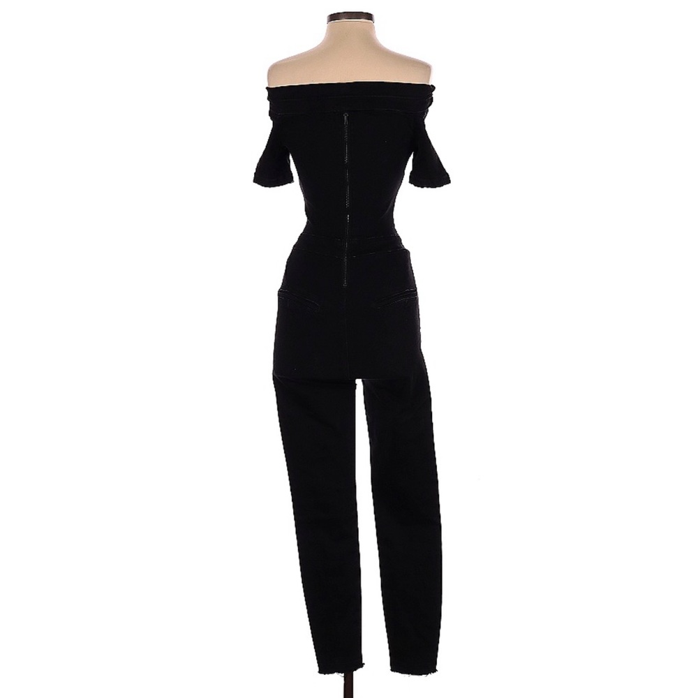❌SOLD❌3x1 Dark Wash Denim Off the Shoulder Jumpsuit💙💙💙 - Picture 4 of 13